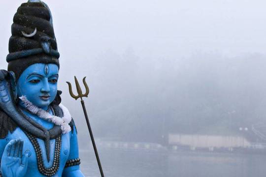 Pèlerinage vers le lac de Grand Bassin : La Grande nuit de Shiva