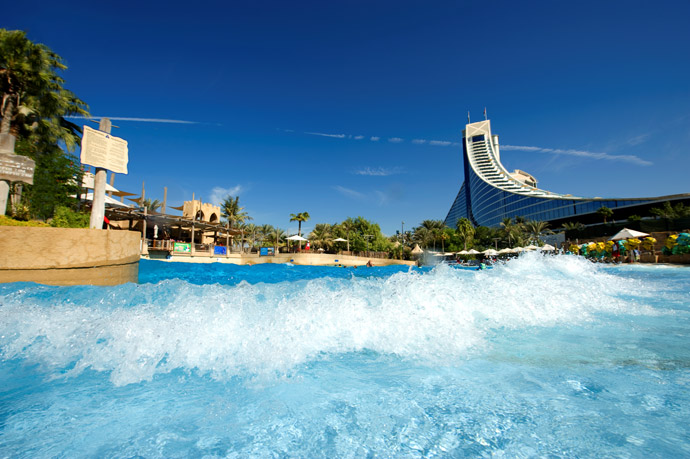 combine dubai maurice