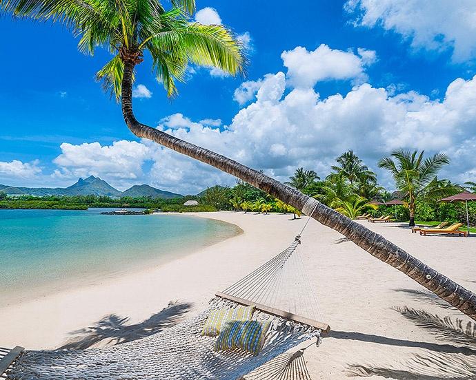 plage four seasons resort mauritius at anahita